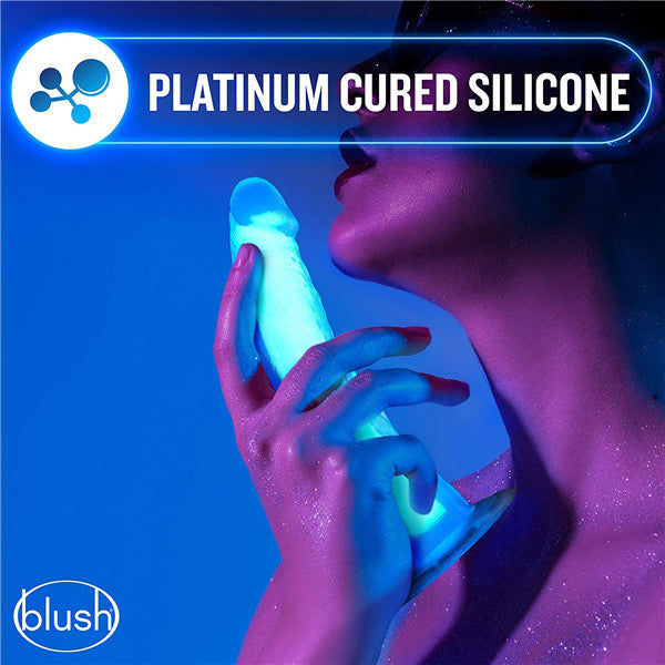 7.5 INCH Glow In Dark Dildo Blue